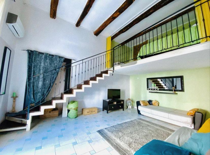 Via Roma Apartment Caserta Luaran gambar